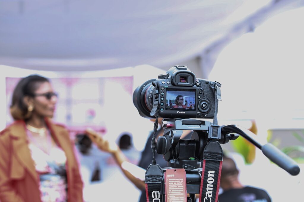 Consultoría para la elaboración de un corto documental sobre la construcción de paz en Colombia